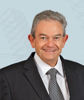 MR (Mike) Upton (56)